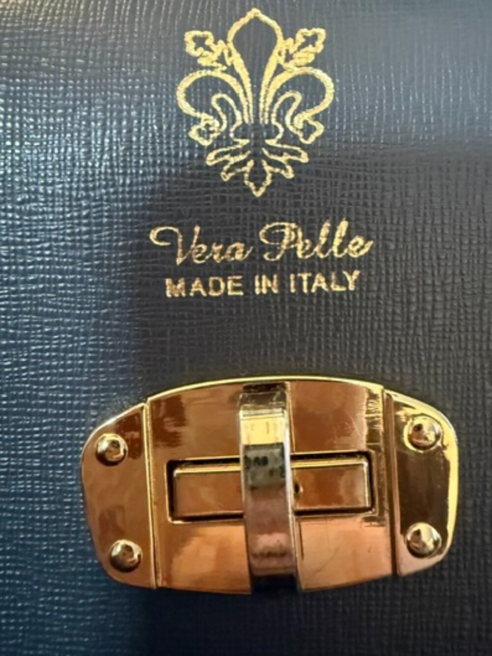 "Vera Pelle / Genuine Leather" Gray Genuine Leather Structured
